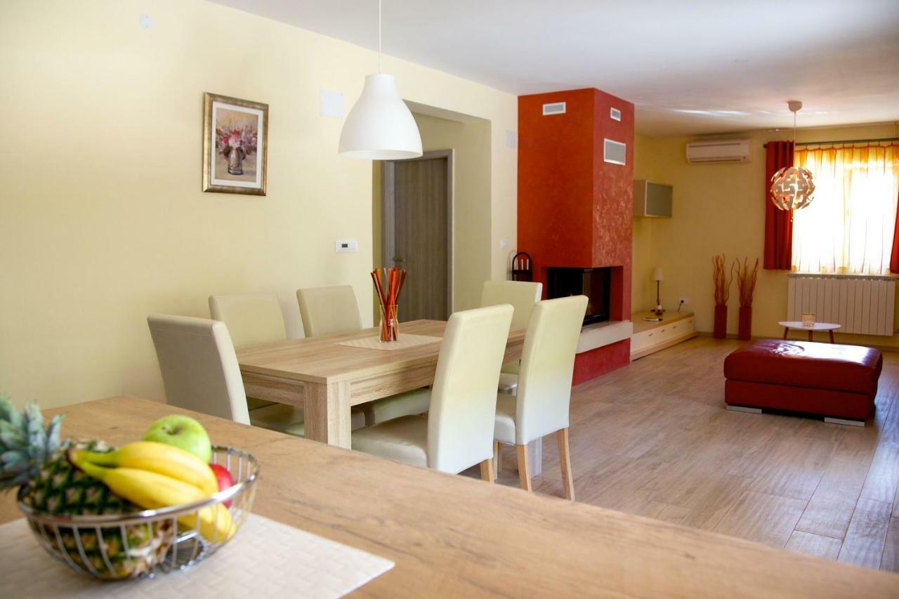 Apartments Polenta Rovinj Exterior foto